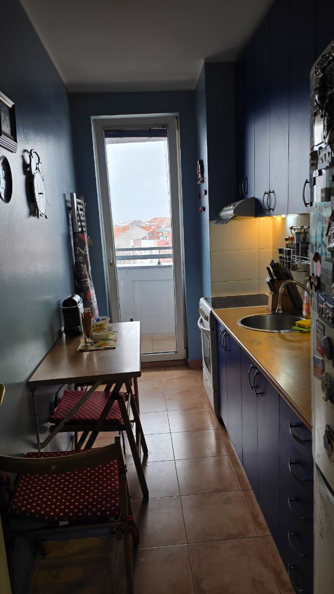 Prodaje se Trosoban stan na Žitnom trgu