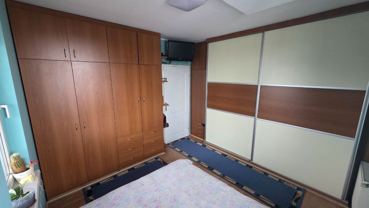 Prodaje se Trosoban stan na Žitnom trgu