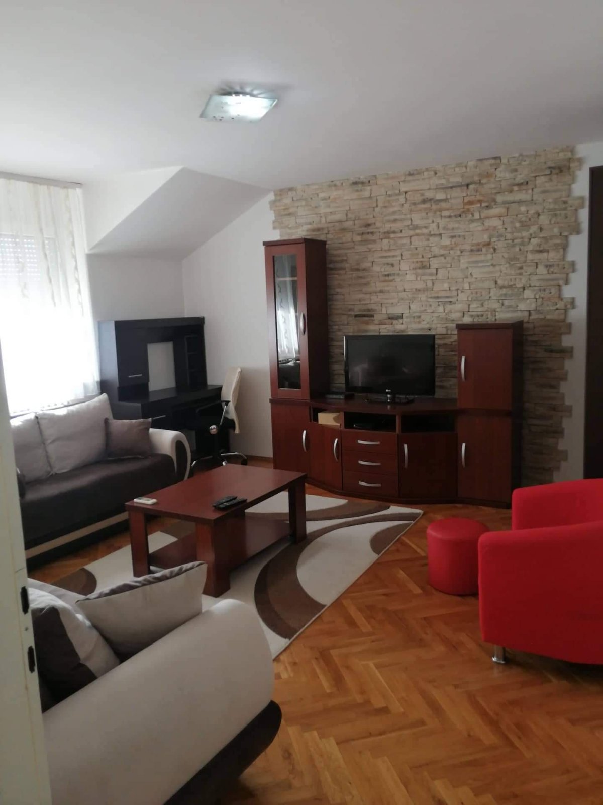 Odličan jednosoban stan na Novom Naselju!