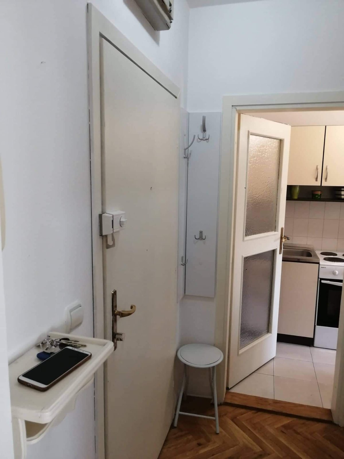 Odličan jednosoban stan na Novom Naselju!