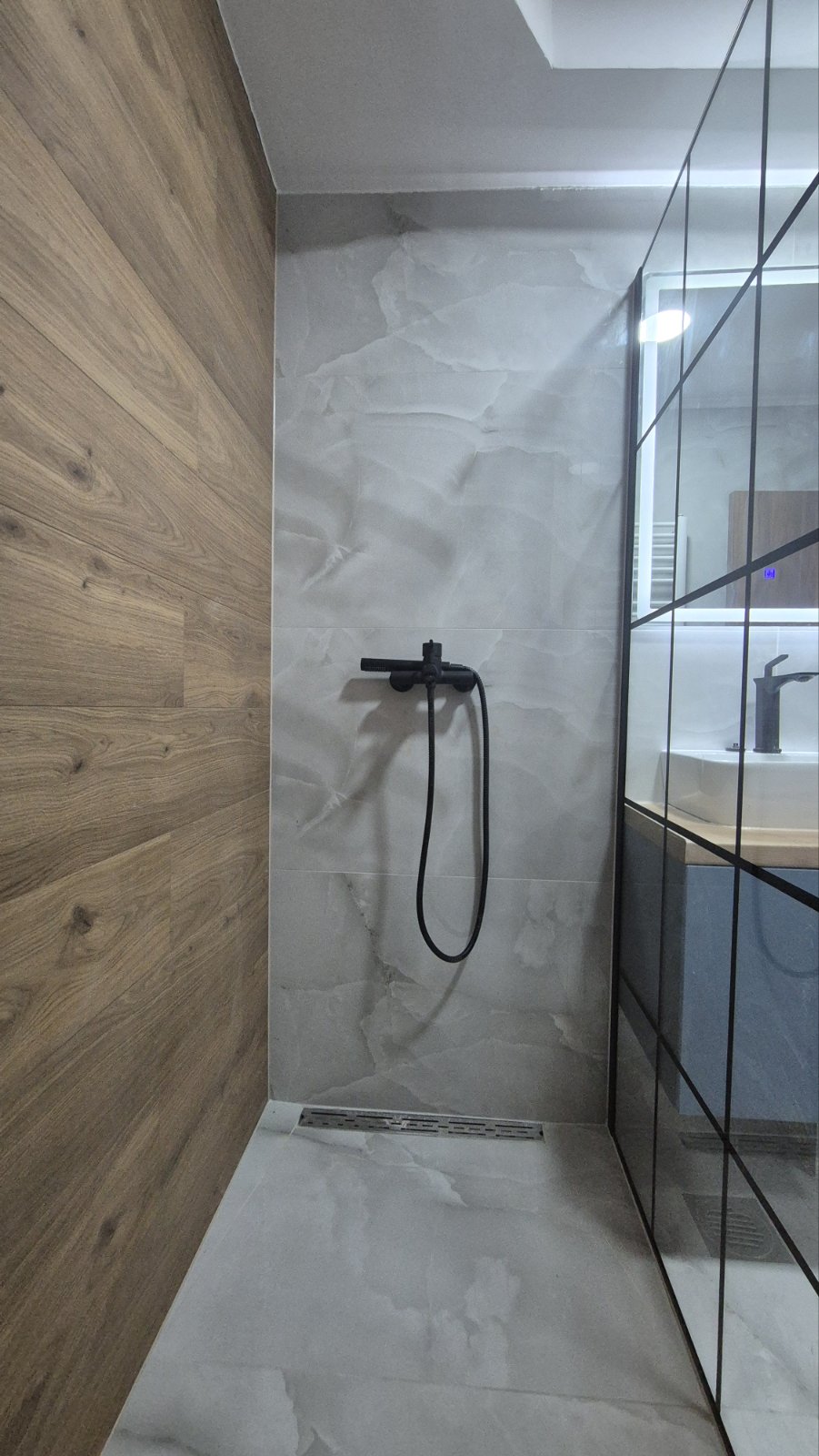 Trosoban stan na prodaju, Cara Dušana, 154.500€, 57m²